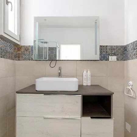 Apartment Modern In Borgo Panigale By Wonderful Italy