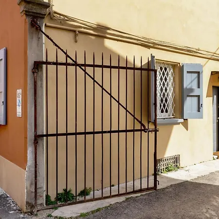 Modern In Borgo Panigale By Wonderful Italy Boloňa